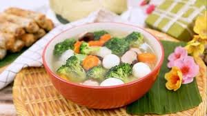 Canh Mọc Củ Quả – Thanh Mát, Bổ Dưỡng Tại Nhà Hàng Giang Lan